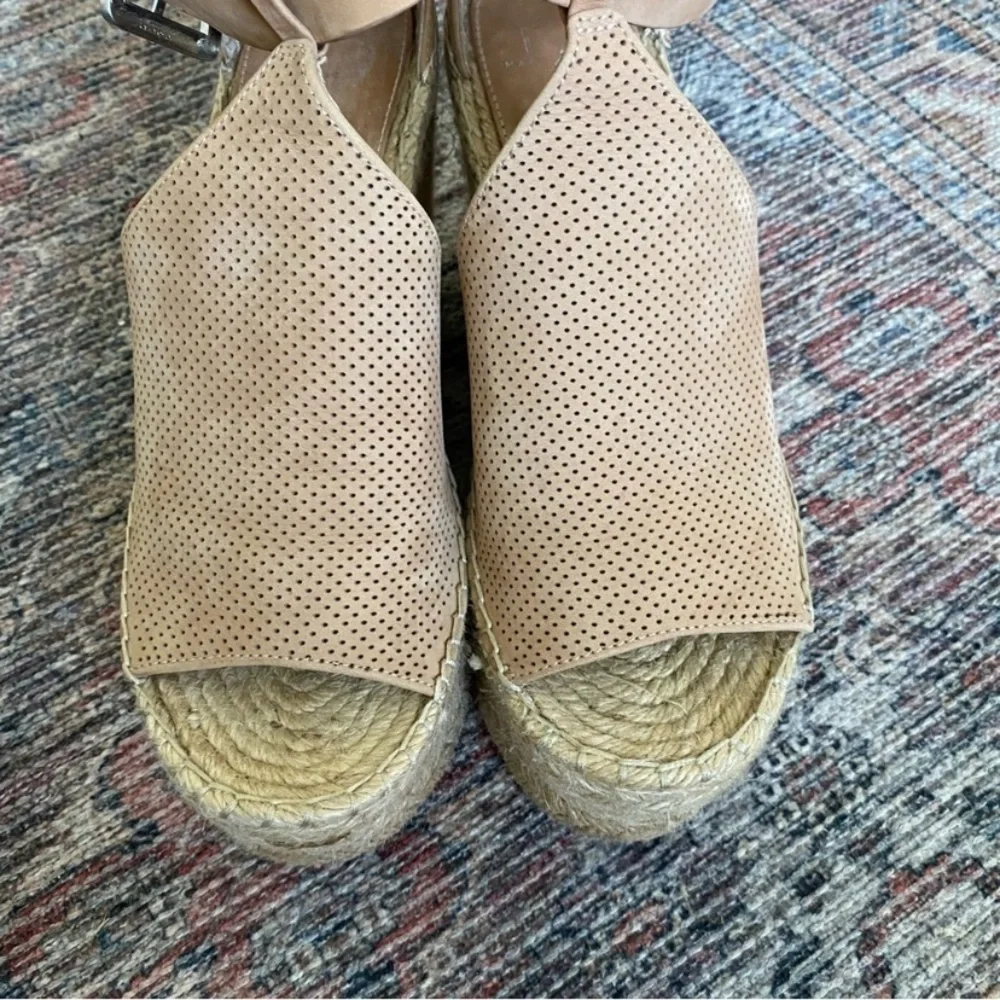 Marc Fisher‎ ‘Annie’ Espadrilles
